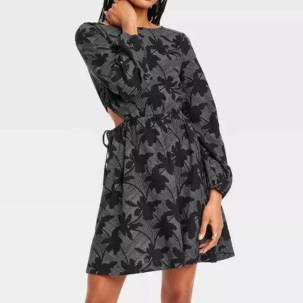 NWT LONG SLEEVE MINI DRESS